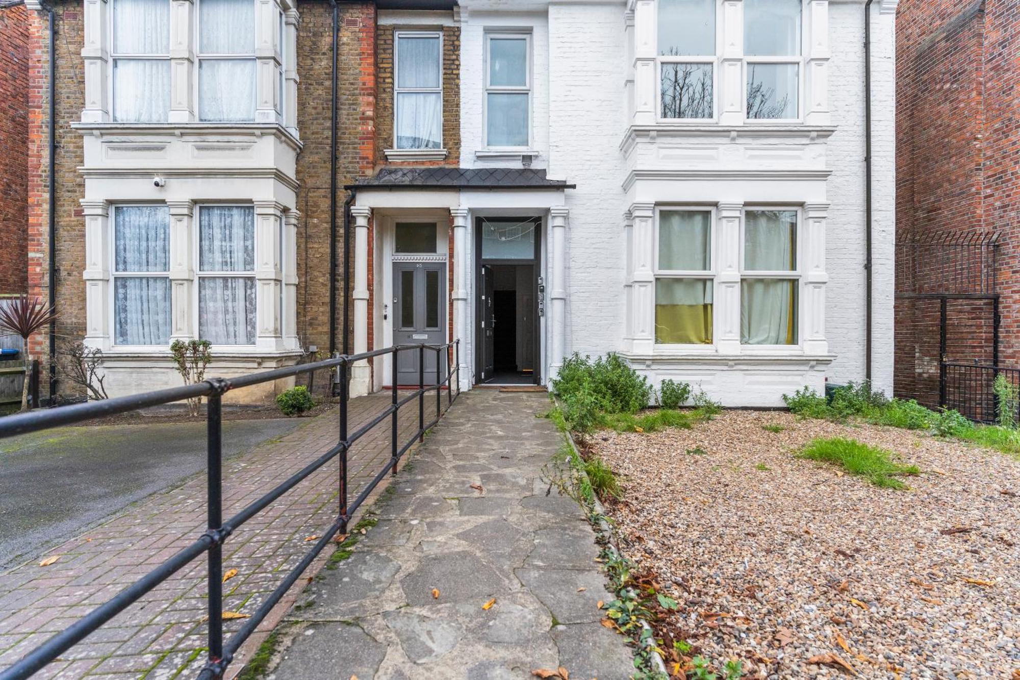 Modern Apartments London With Free Wifi Екстер'єр фото