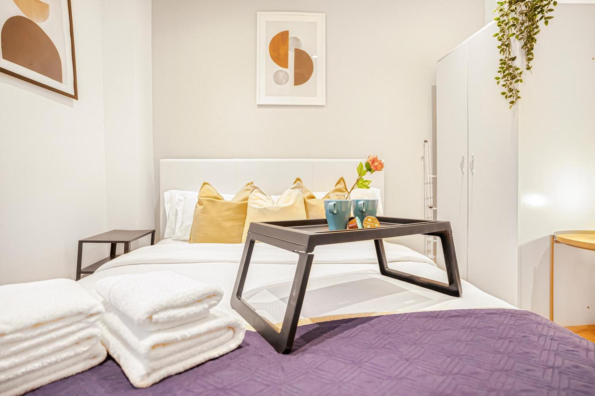 Modern Apartments London With Free Wifi Екстер'єр фото