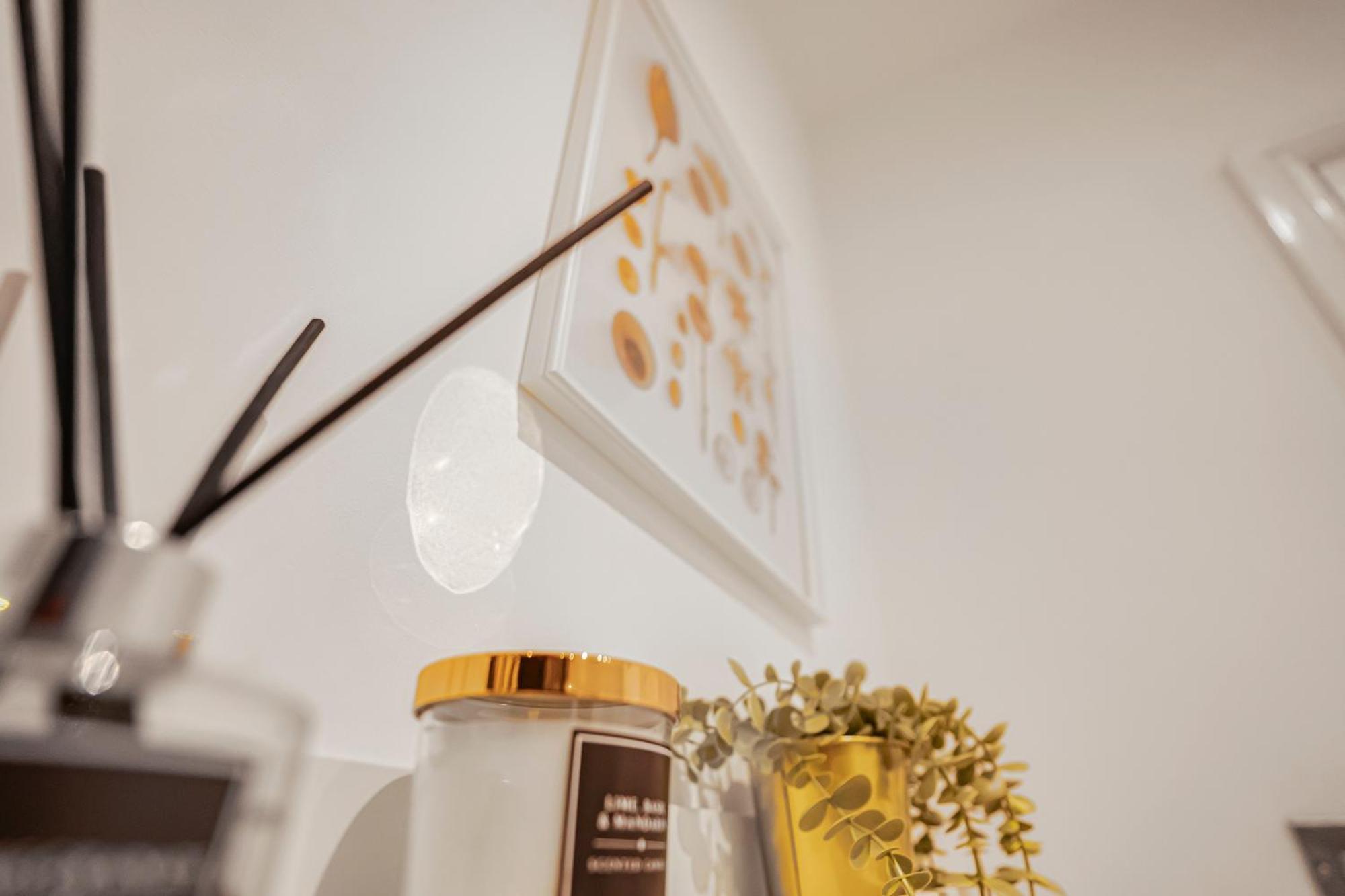 Modern Apartments London With Free Wifi Екстер'єр фото